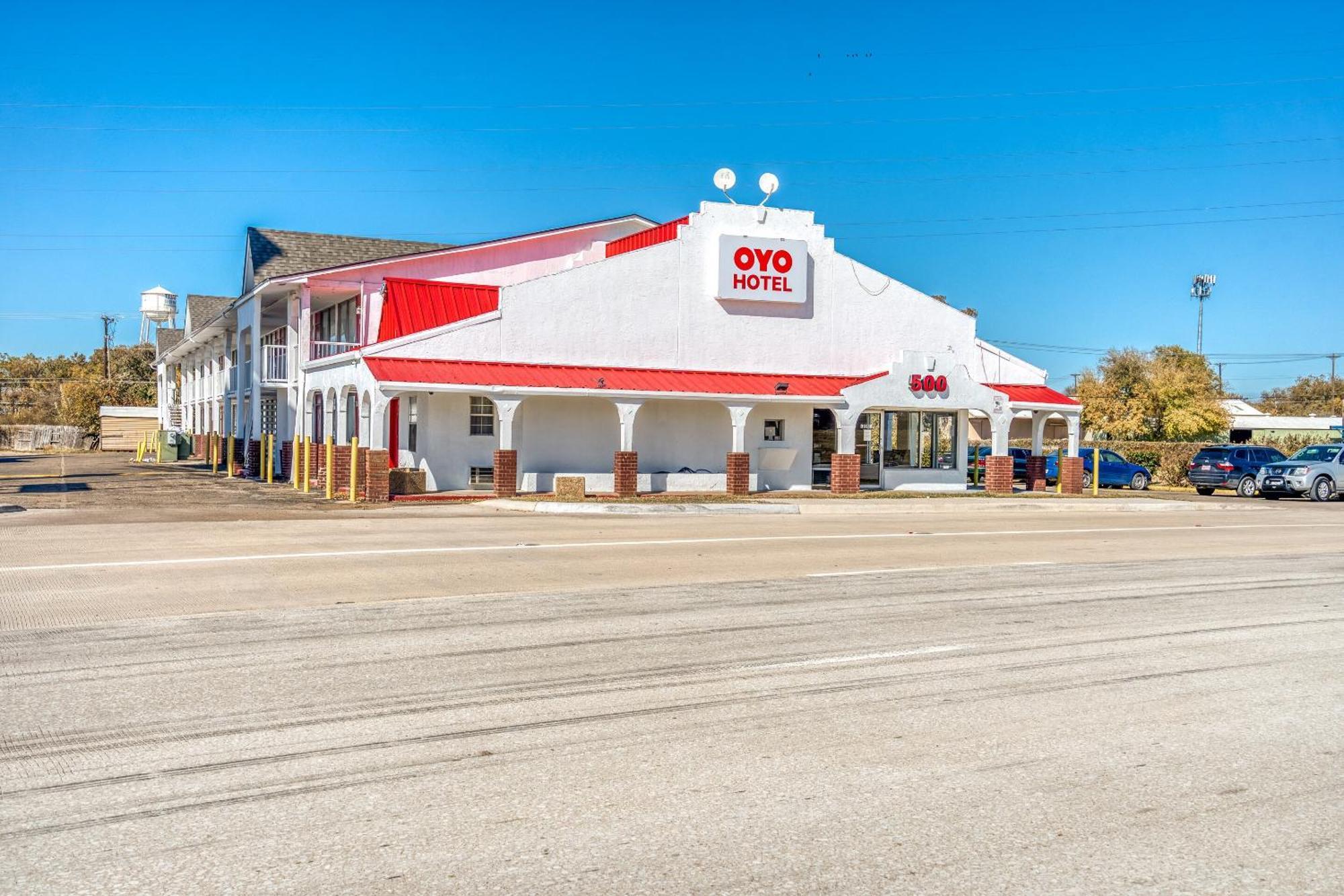 Oyo Hotel Waco University Area I-35 מראה חיצוני תמונה