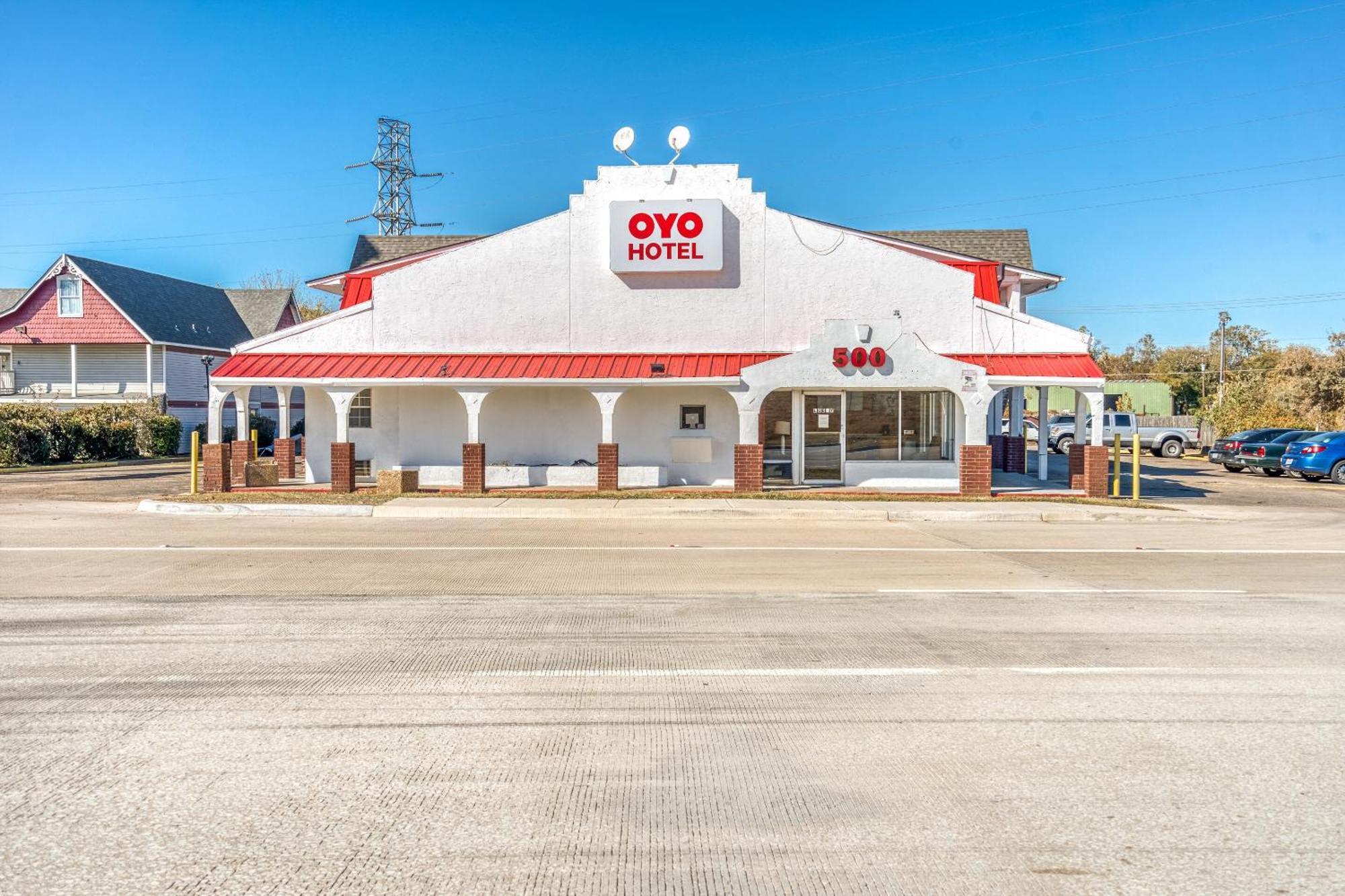 Oyo Hotel Waco University Area I-35 מראה חיצוני תמונה